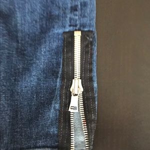 Good American Zipper Jeans